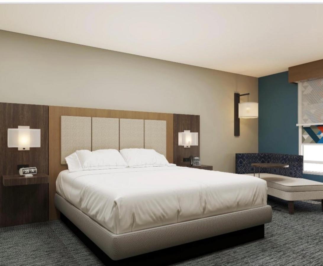 Holiday Inn Express Redding North By Ihg Exterior photo