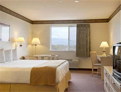 Holiday Inn Express Redding North By Ihg Exterior photo